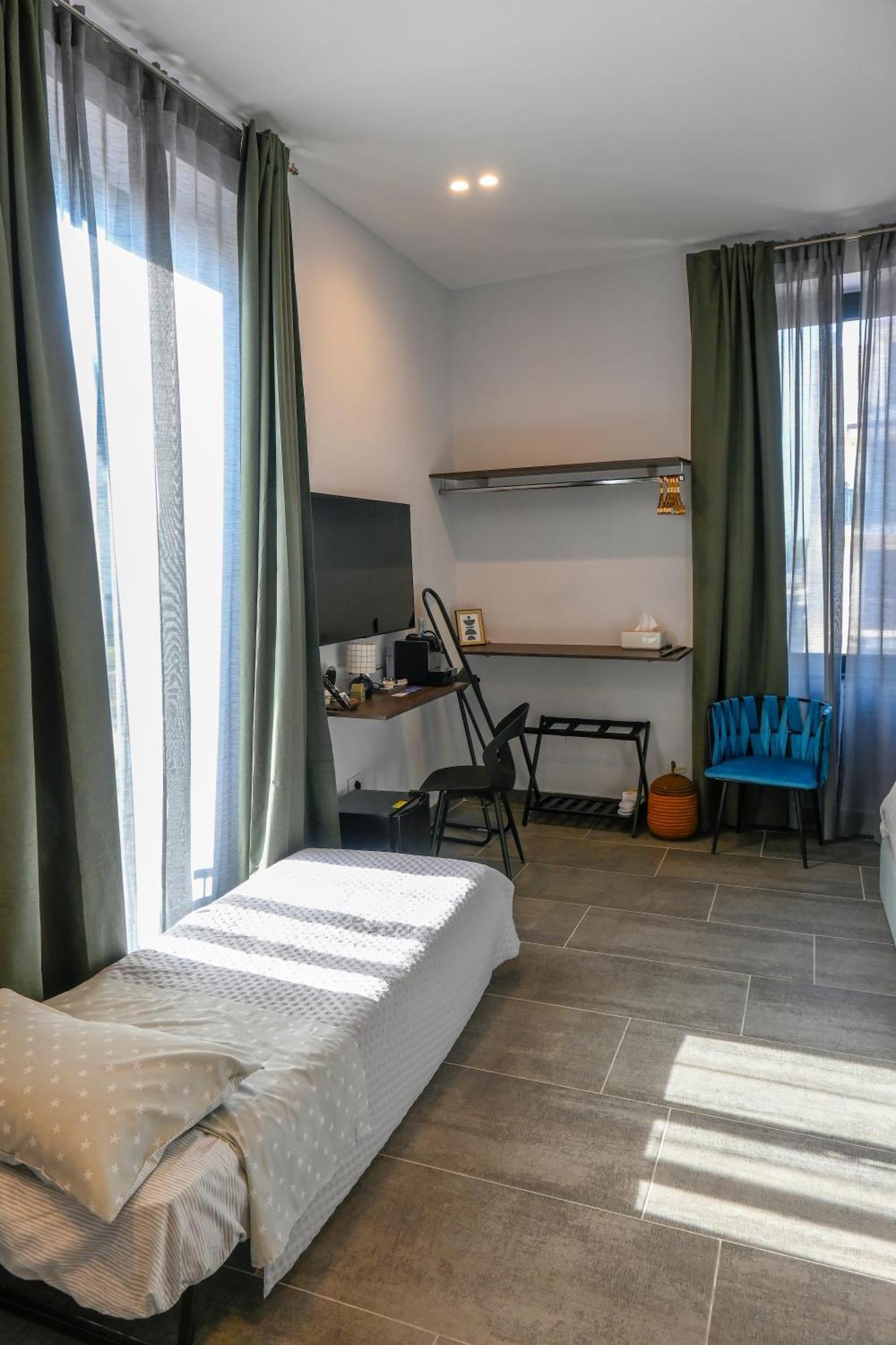 Hotel Zeta Boutique à Caserte Extérieur photo